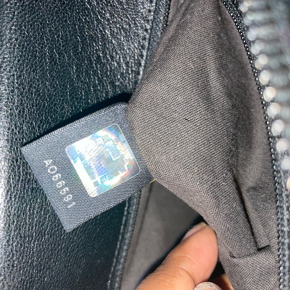 Authentic feathered vintage fendi bag - Picture 5 of 7